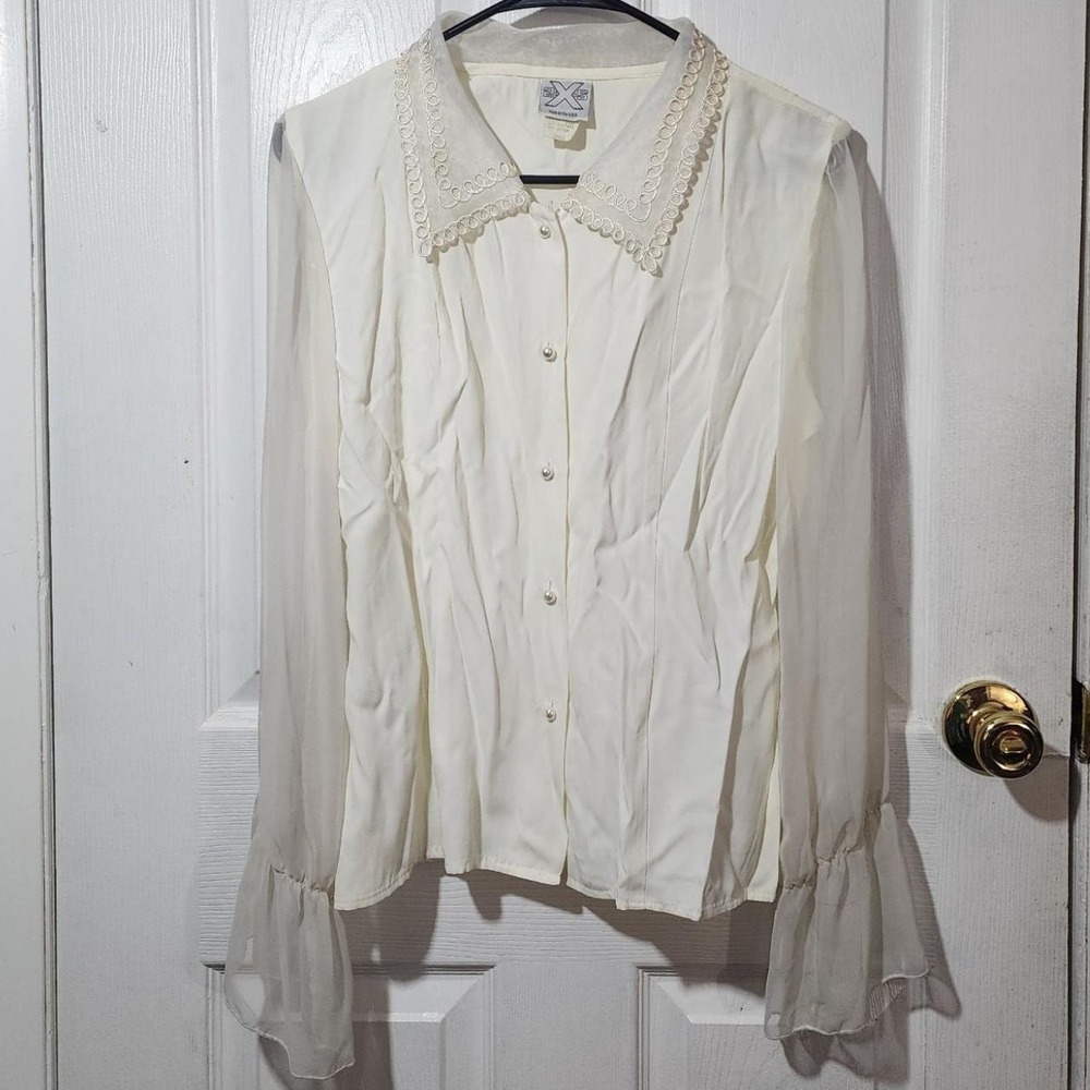 Vintage Cream Bell Sleeve Blouse